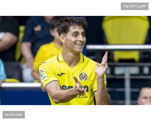 比利亚雷亚尔防线核心弗伊斯跟腱受伤，防守质量恐下滑